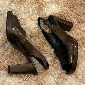 CIRCA Joan & David | Brown Patent Peep Toe Slingback Block Heel Pumps | Size 8.5